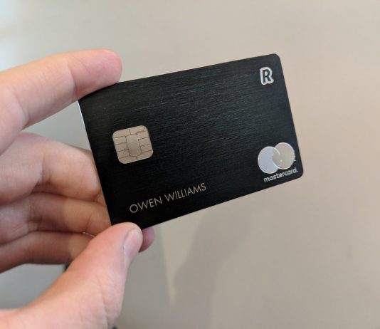 Card Revolut: Cum să utilizezi și să beneficiezi de toate avantajele cardului Revolut pentru plăți online și offline în România și în străinătate