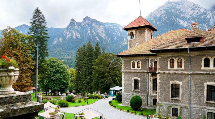Castelul Cantacuzino: Descoperă povestea și istoria celui mai impresionant castel din România