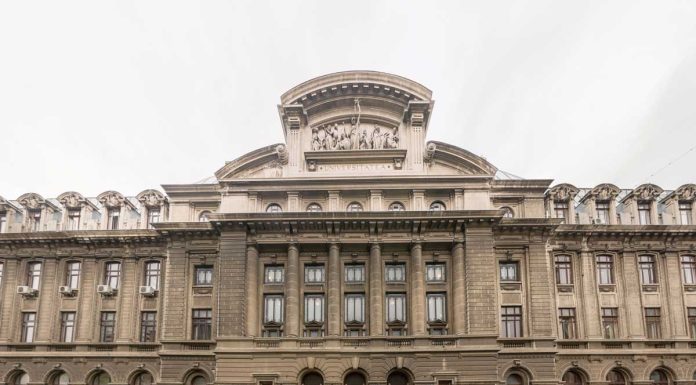 Facultatea de Litere: Opțiuni academice și perspective profesionale pentru absolvenți