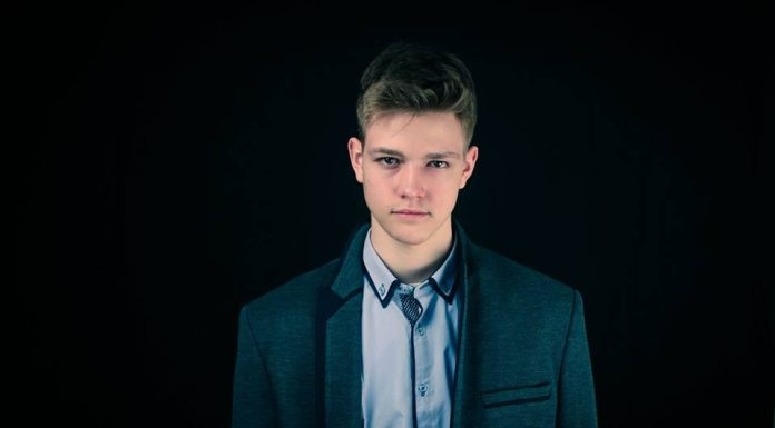 Levi Elekes: O privire de ansamblu asupra vietii si carierei celebrului influencer si personalitate