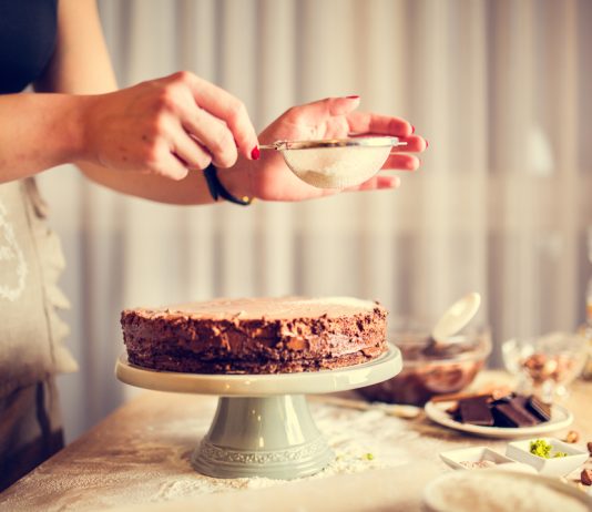 Rețete de prăjituri delicioase și ușor de făcut acasă