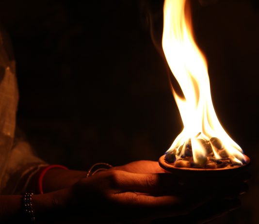 Rugăciunea de seară – cum să ne încredem în mila și iubirea lui Dumnezeu