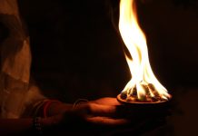 Rugăciunea de seară: Cum să-ți închei ziua în liniște și pace interioară