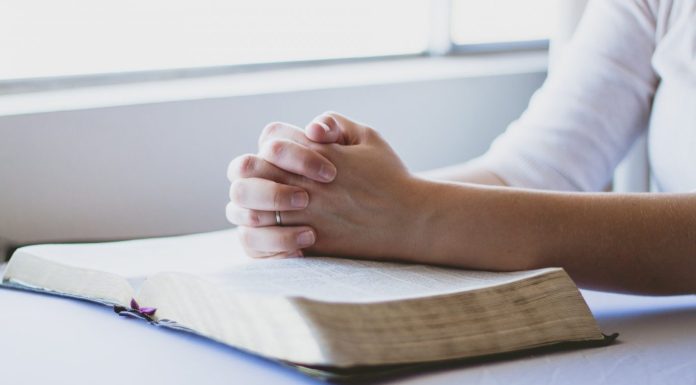 Rugaciunea parintilor pentru copii: rugaciuni puternice pentru protectie si sanatate