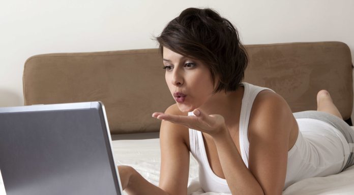 Sentimente.ro: Cum să găsești dragostea adevărată și să-ți împărtășești sentimentele pe cel mai popular site de dating din România