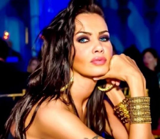 Stiri mondene: Cele mai noi informații din lumea vedetelor