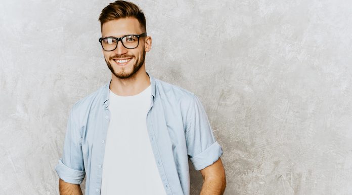 Mesaje de la mulți ani pentru bărbați – Inspiră-te din aceste idei de mesaje pentru a-i ura cuiva la mulți ani într-un mod special și personalizat.